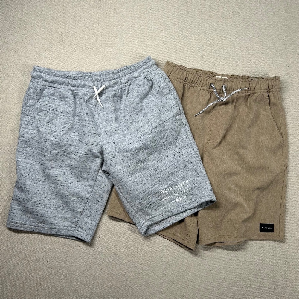 Boys Shorts Lot of 2 Rip Curl Quicksilver Sweat‎ Chino Active Outdoor Play